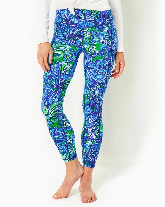 Bottoms WomenHome and Gifts Lilly Pulitzer UPF 50 Luxletic 26034 Weekender High Rise Legging Abaco Blue In Turtle Awe Bottoms WomenHome and Gifts Lilly Pulitzer UPF 50 Luxletic 26034 Weekender High Rise Legging Abaco Blue In Turtle Awe