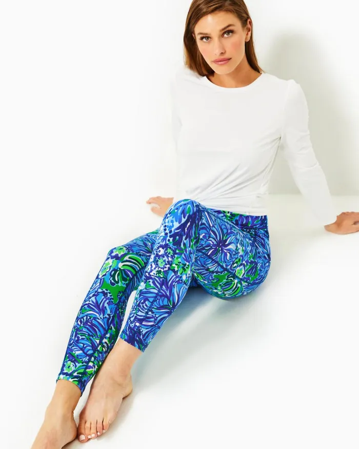 Bottoms WomenHome and Gifts Lilly Pulitzer UPF 50 Luxletic 26034 Weekender High Rise Legging Abaco Blue In Turtle Awe Bottoms WomenHome and Gifts Lilly Pulitzer UPF 50 Luxletic 26034 Weekender High Rise Legging Abaco Blue In Turtle Awe