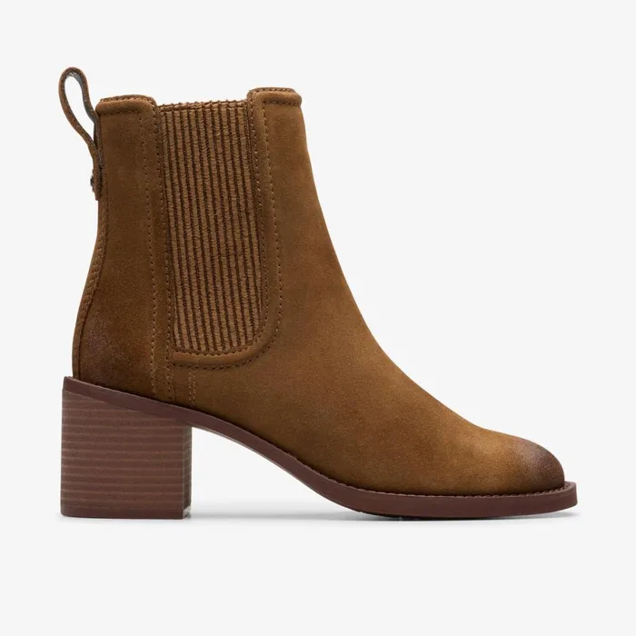 Clarks Ankle Boots Chamberly Top Walnut Suede 8211 Women