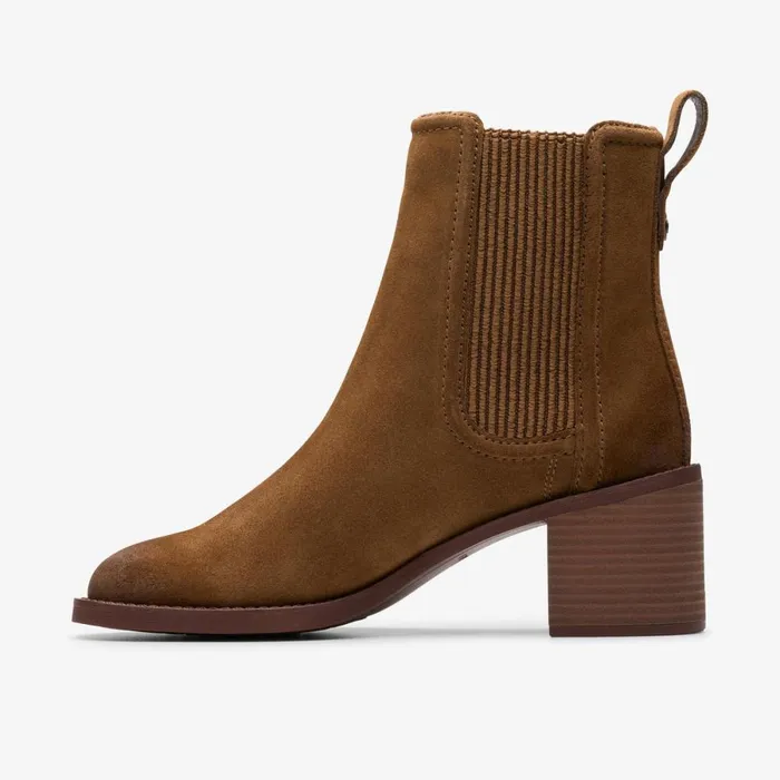 Clarks Ankle Boots Chamberly Top Walnut Suede 8211 Women