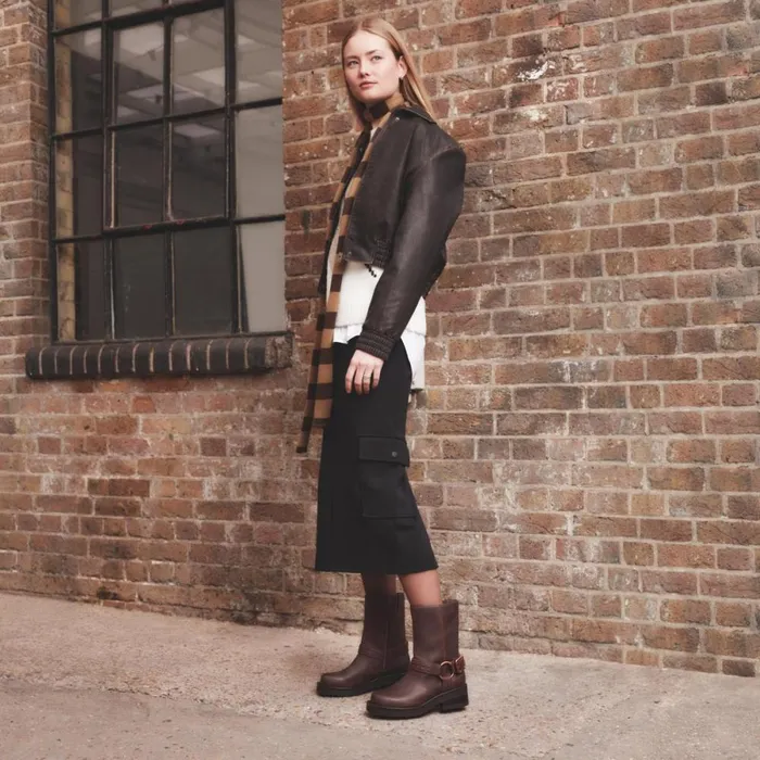 Clarks Ankle Boots Rebelle Up Walnut Leather 8211 Women