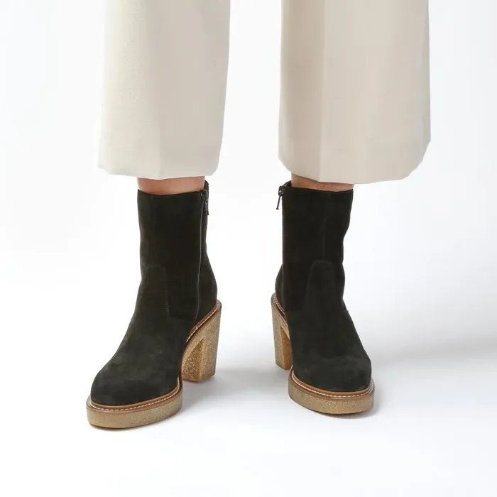 Clarks Black Boots Colden Up Black Suede 8211 Women