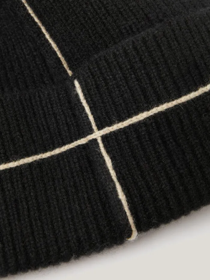 Contrast Stitch Beanie Black Women Jigsaw Hats and Gloves