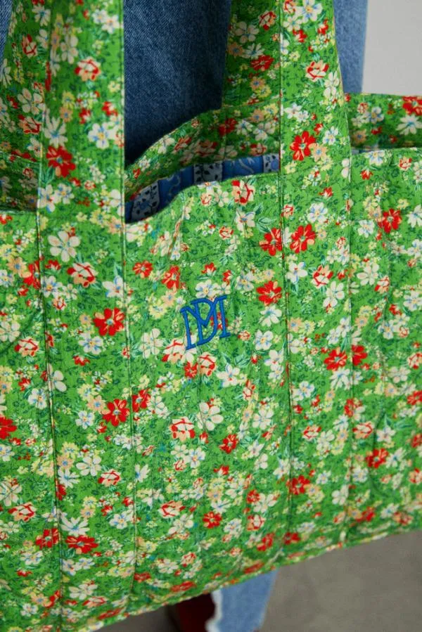 Damson Madder Bags Accessories Padded Tote In Reversible Floral