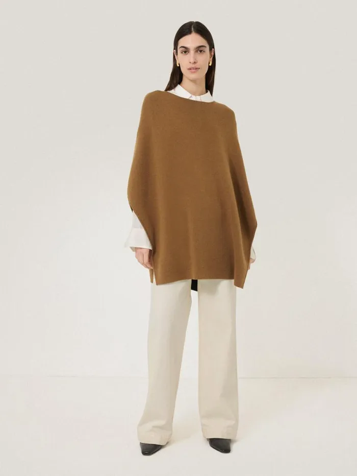 Double Face Knit Poncho Toffee Women Jigsaw Ponchos and Scarves