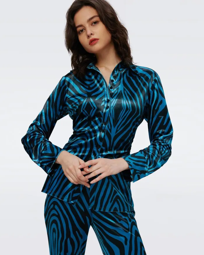 DVF Tops Women Soluck Velvet Top Huge Zebra Blue
