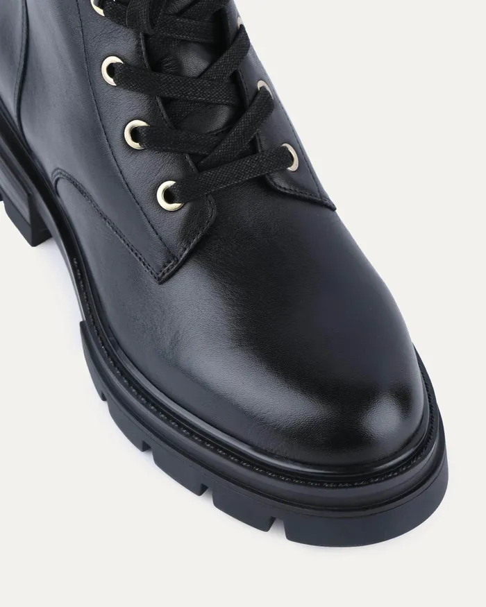 FLAT BOOTS Women Barnett flat ankle boots black leather jomercer