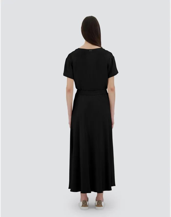 Herno SKIRT IN NEWSATIN EFFECT Black Women Skirts and Dresses