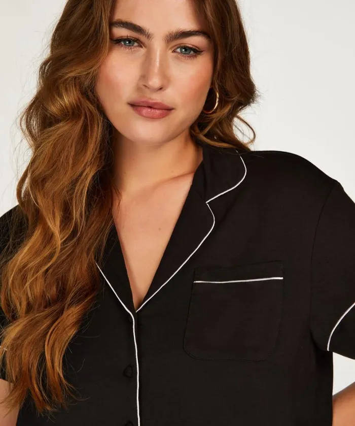 Hunkemller Essential Jersey ShortSleeved Jacket 8211 Black Black 8211 Women Hunkemller Essential Jersey ShortSleeved Jacket 8211 Black Black 8211 Women