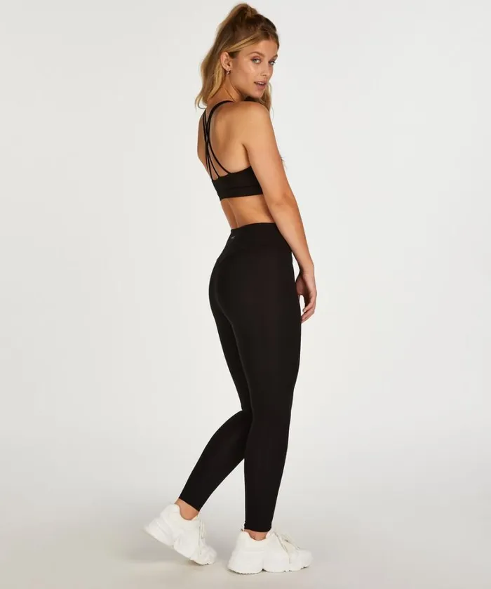 Hunkemller HKMX Sports Bra Level 1 Nova 8211 Black Black 8211 Women Hunkemller HKMX Sports Bra Level 1 Nova 8211 Black Black 8211 Women