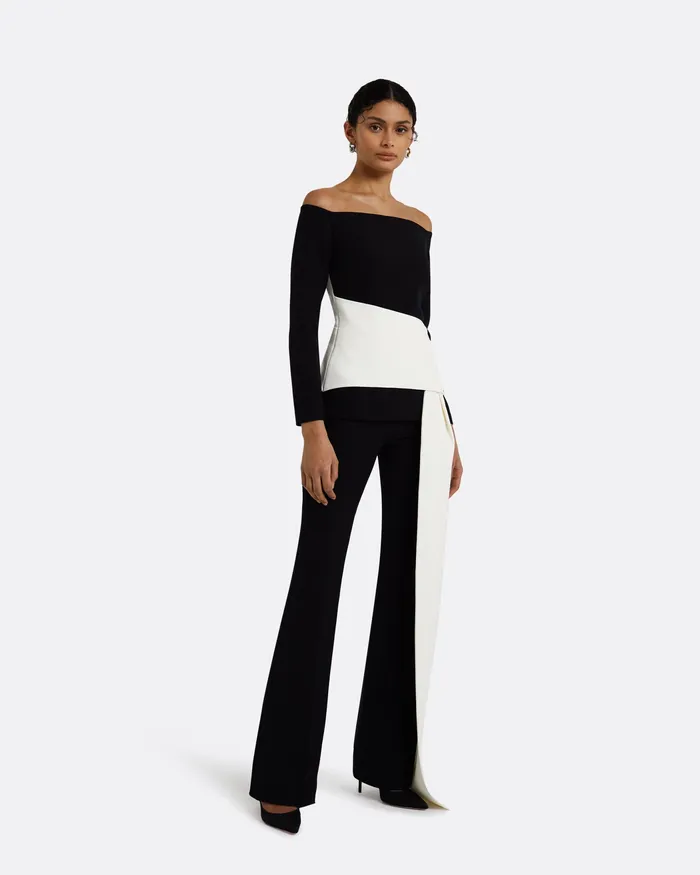 Icons Women Colette Monochrome Top Black Safiyaa