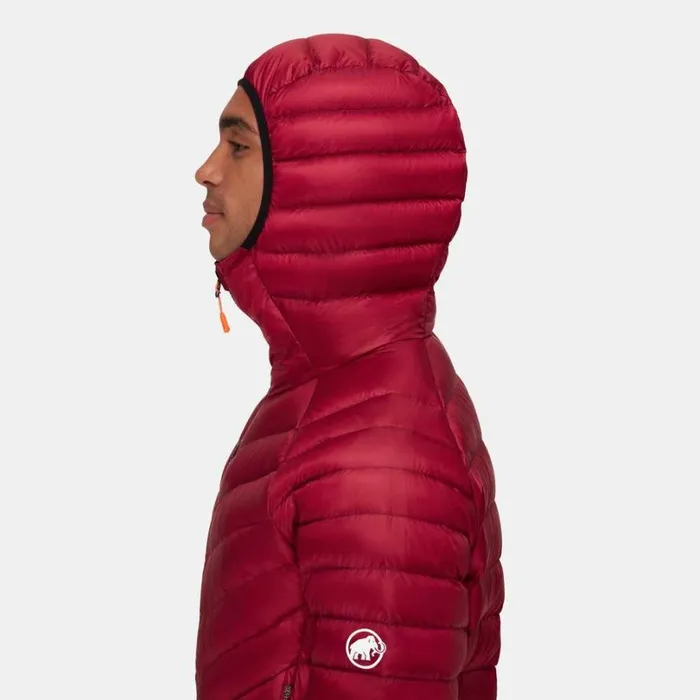 Jackets and Vests Men Mammut Broad Peak IN Hooded Jacket Blood Redblack