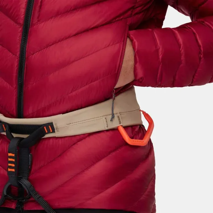 Jackets and Vests Men Mammut Broad Peak IN Hooded Jacket Blood Redblack