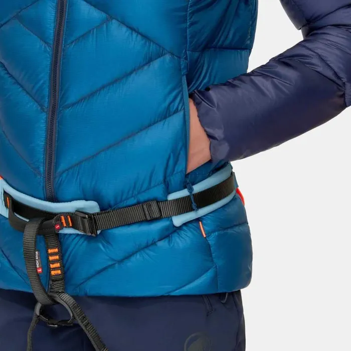 Jackets and Vests Women Mammut Taiss IN Hooded Jacket Deep Icemarine