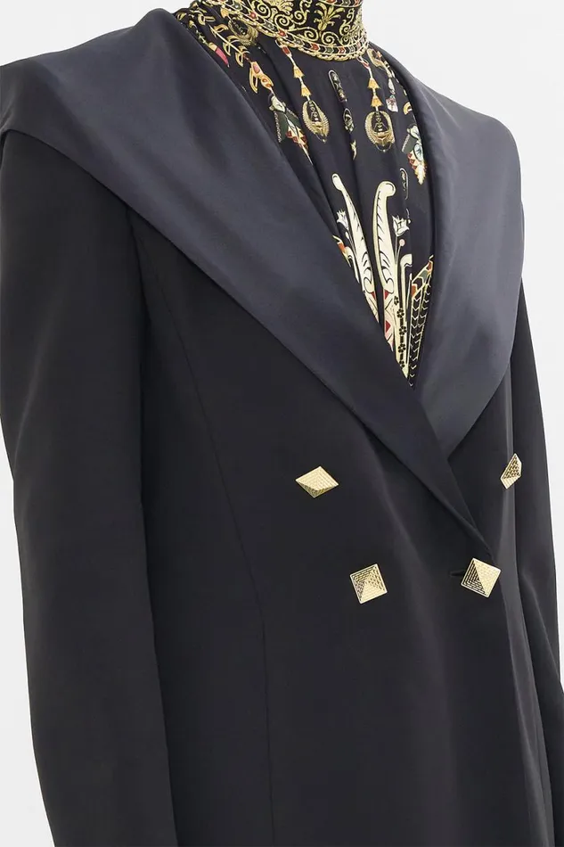 LONG COAT WITH HOOD THEY CALLED HER NEFERTARI They Called Her Nefertari Womens Camilla Jackets
