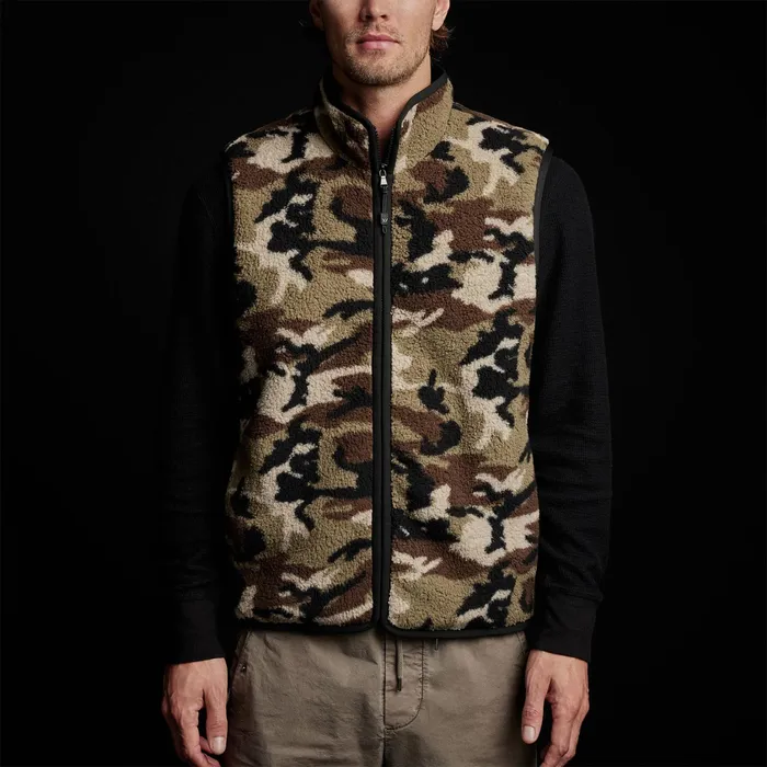 MEN James Perse JACKETSOUTERWEAR Camo Sherpa Sport Vest Moss Camo