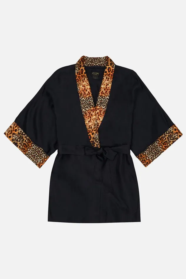 MID LENGTH ROBE SURREALIST XANADU Surrealist Xanadu Mens Camilla Robes