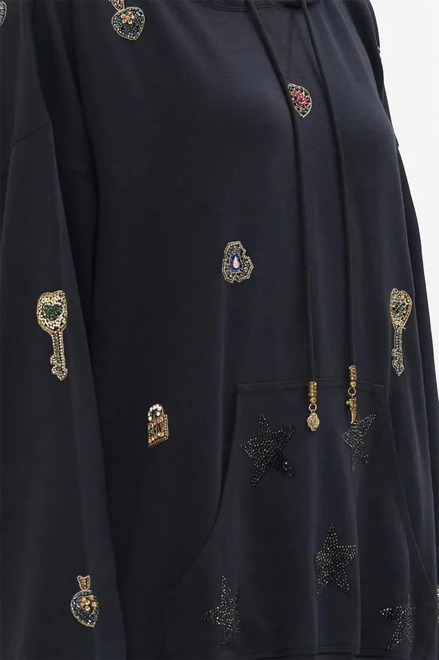 OVERSIZED EMBELLISHED BOYFRIEND HOODIE AMSTERGLAM Amsterglam Womens Camilla Knitwear