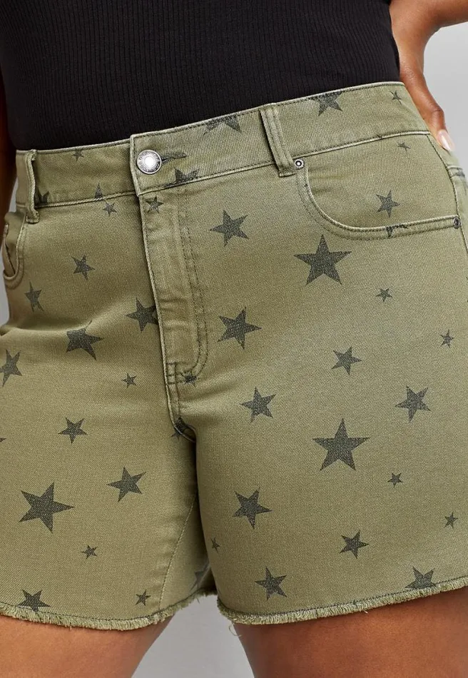 Plus Size Vintage Star Print 6In Short Women Maurices Plus Bottoms