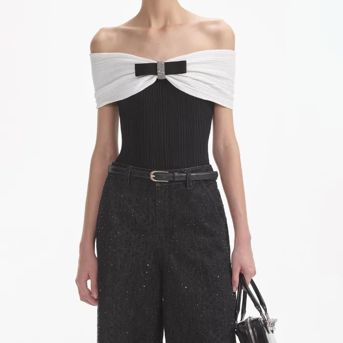 Self Portrait Knitwear Women Black Knit Bow Top