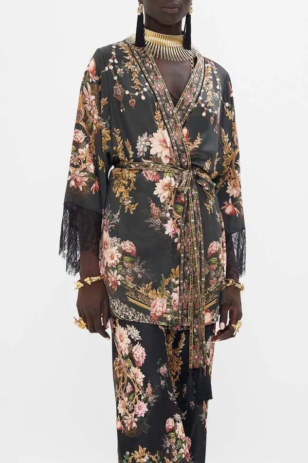 SHORT KIMONO WRAP DYNASTY DAZE Dynasty Daze Womens Camilla Kimonos