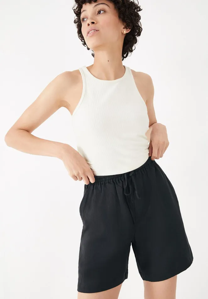 Shorts Women Hush Relaxed Linen Shorts Black