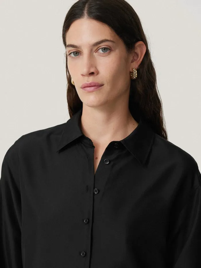 Silk Habotai Relaxed Shirt Black Women Jigsaw Shirts and Tops