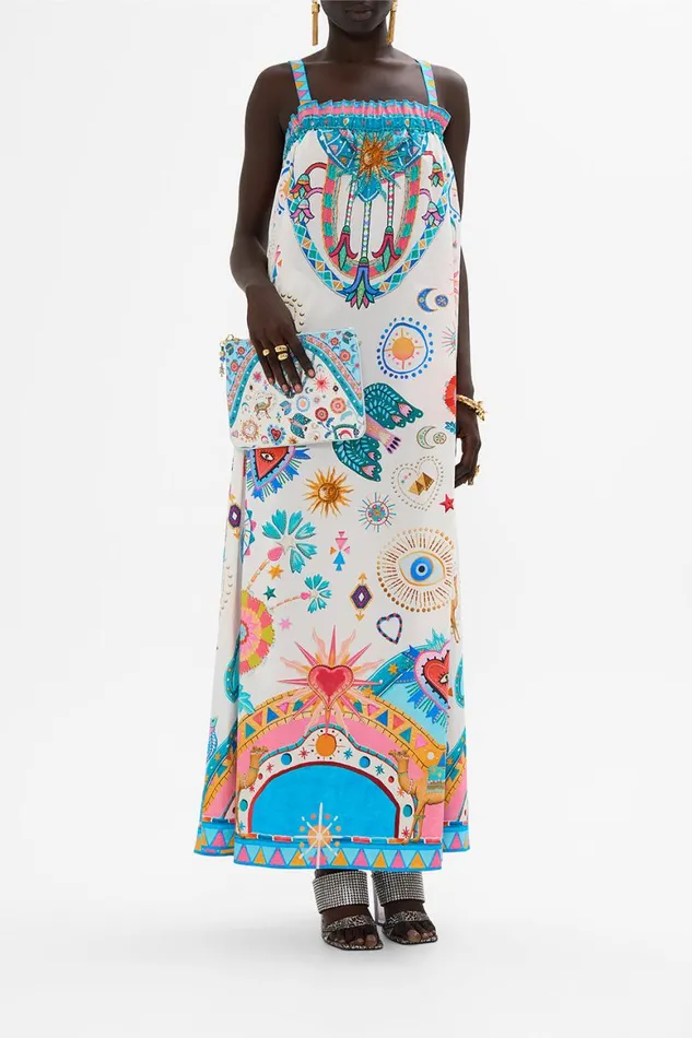 SMALL CANVAS CLUTCH LIVING IN COLOUR Living In Colour WomensMens Camilla Bags