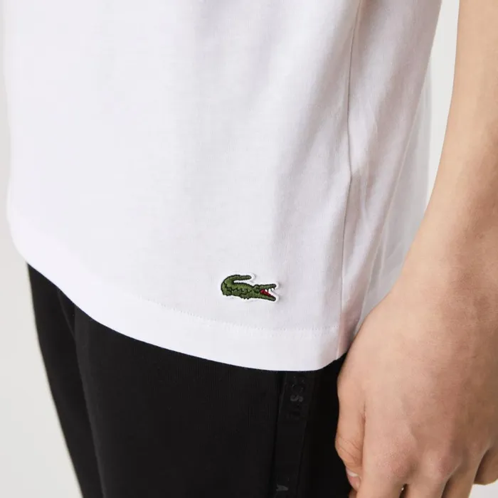 TShirts Men Lacoste Men039s Signature And Crocodile Print Crew Neck Cotton TShirt White 001