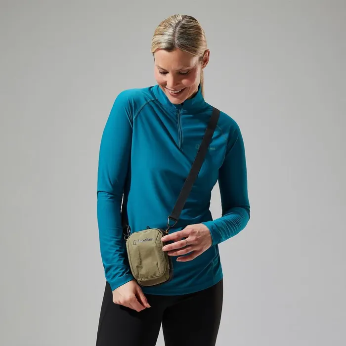 Technical Baselayers Women Berghaus 247 Half Zip Long Sleeve Tech Tee 8211 Turquoise