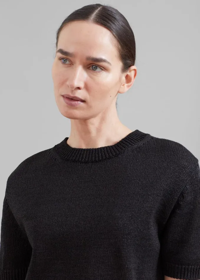 The Frankie Shop Holly Cropped Knit Top 8211 Black Shop Knitwear
