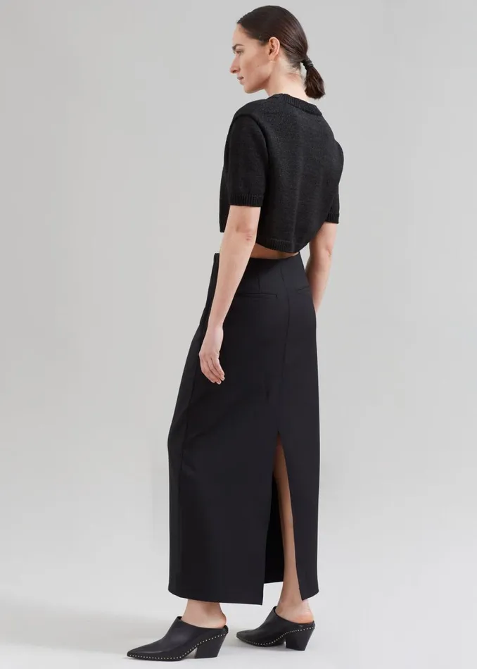 The Frankie Shop Holly Cropped Knit Top 8211 Black Shop Knitwear