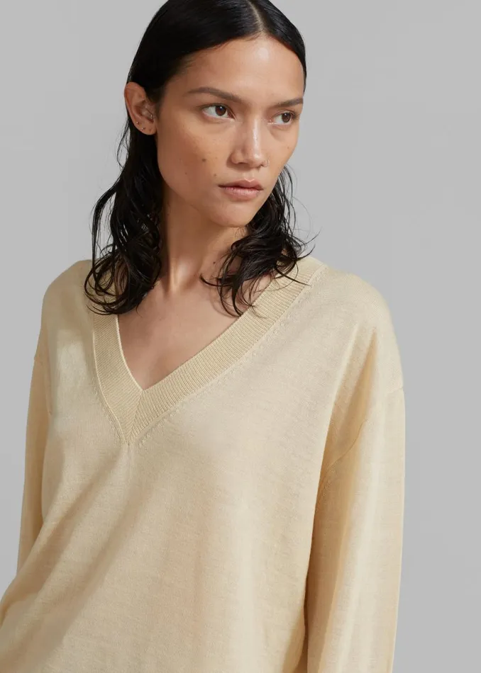 The Frankie Shop Juro VNeck Knit 8211 Butter Shop Knitwear