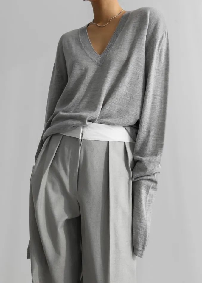 The Frankie Shop Juro VNeck Knit 8211 Grey Shop Knitwear