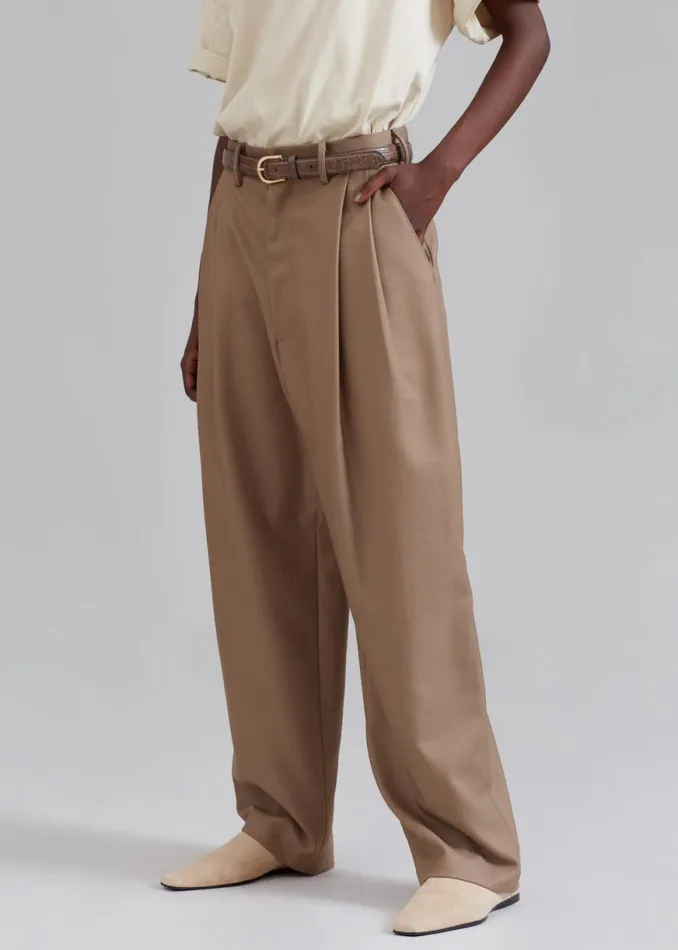The Frankie Shop Kerena Pintuck Pants 8211 Taupe Shop Clothing