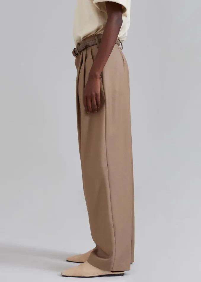 The Frankie Shop Kerena Pintuck Pants 8211 Taupe Shop Clothing