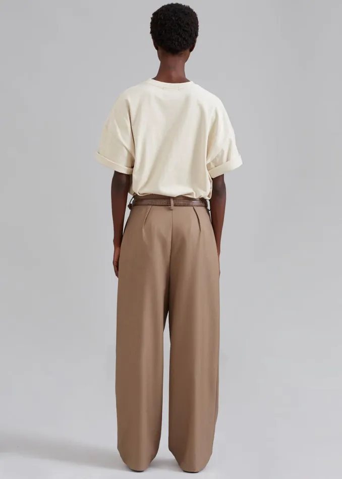 The Frankie Shop Kerena Pintuck Pants 8211 Taupe Shop Clothing