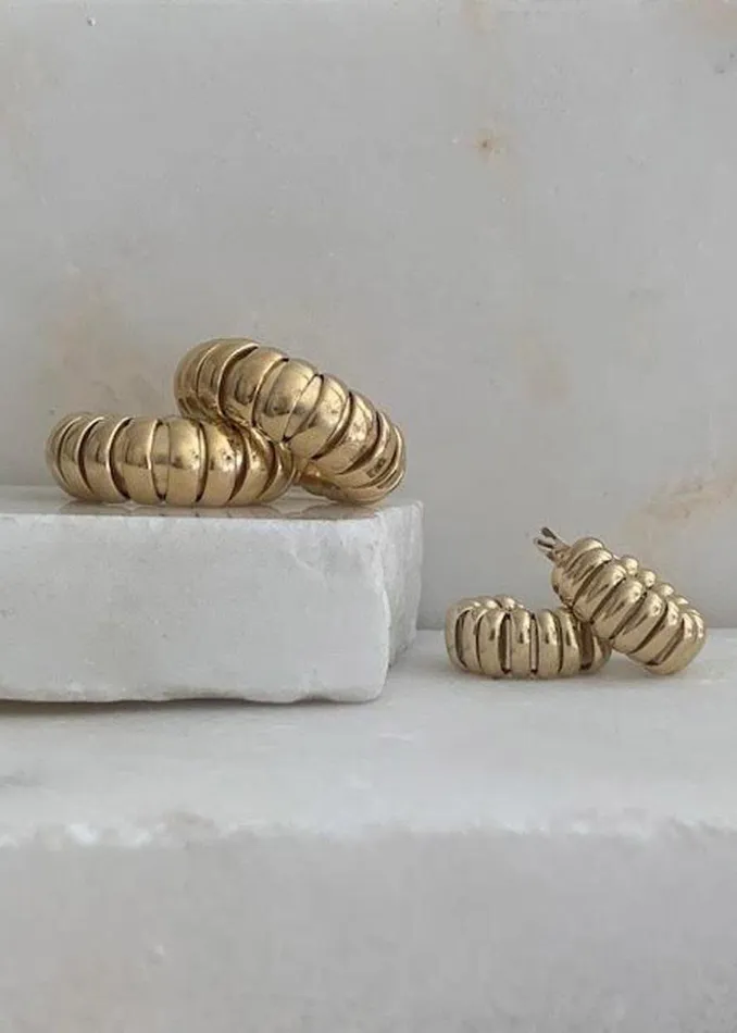 The Frankie Shop Laura Lombardi Mini Camilla Earrings 8211 Gold Shop Accessories