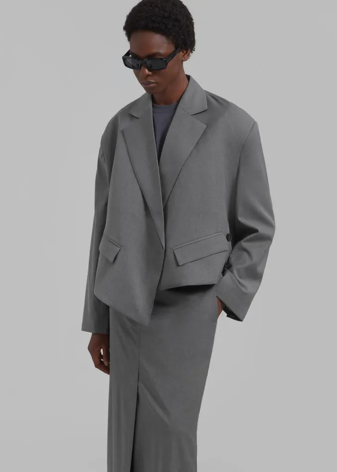 The Frankie Shop REMAIN Overlap Suiting Blazer 8211 Dark Gull Gray Shop Clothing
