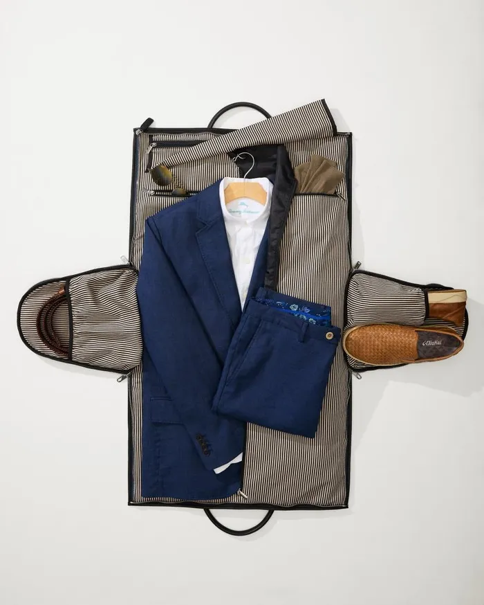 Tommy Bahama Luggage and Travel Capri Tan 2in1 Garment Duffel Bag Brown 8211 Beach and HomeMen Tommy Bahama Luggage and Travel Capri Tan 2in1 Garment Duffel Bag Brown 8211 Beach and HomeMen