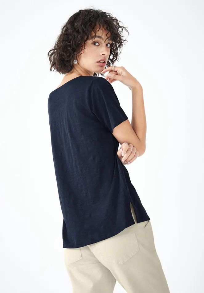 Tops and TShirts Women Hush Cali Cotton Slub V Tee Midnight