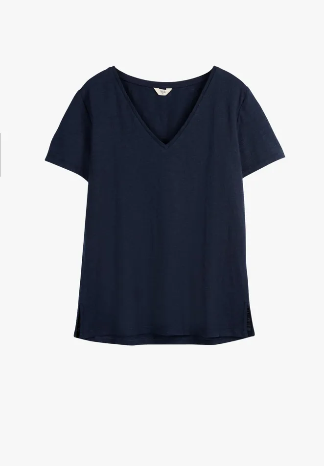 Tops and TShirts Women Hush Cali Cotton Slub V Tee Midnight