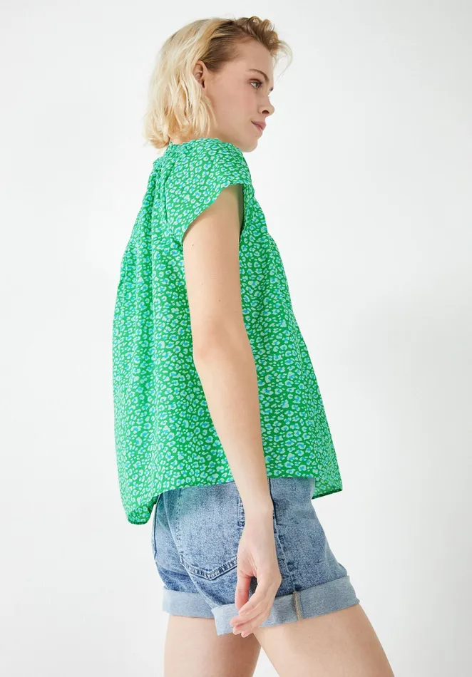 Tops and TShirts Women Hush Carmela Top Graphic Leopard Green