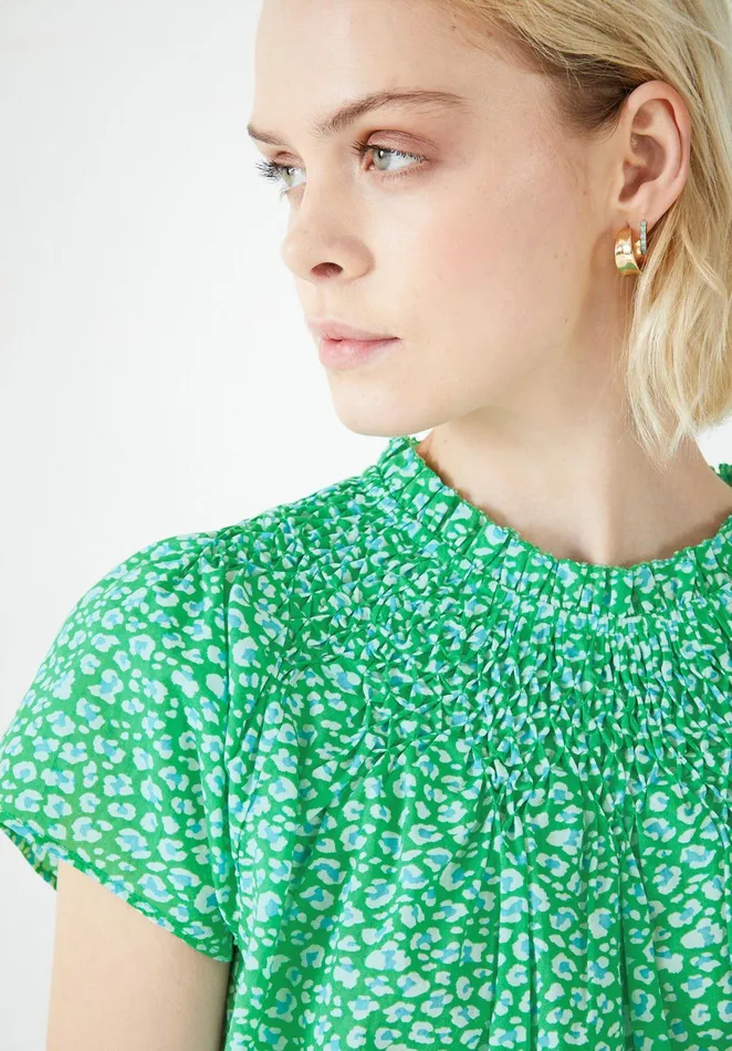 Tops and TShirts Women Hush Carmela Top Graphic Leopard Green