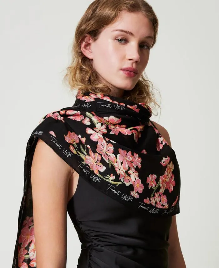 Twinset Scarves Floral Print Kefiah Multicolour Blooming 8211 Accessories