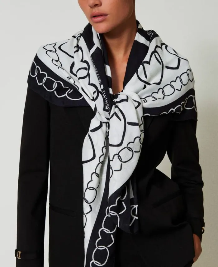 Twinset Scarves Kefiah With Heart Pattern Print Twotone Motherofpearl Black 8211 Accessories