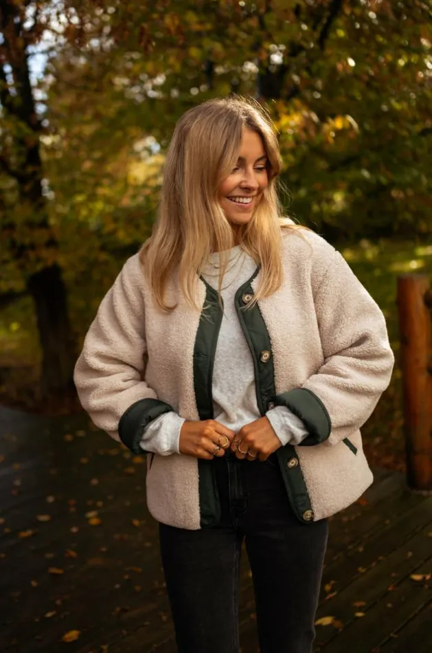 Women039s Clothing Coats Easy Clothes Beige And Green Billy Coat