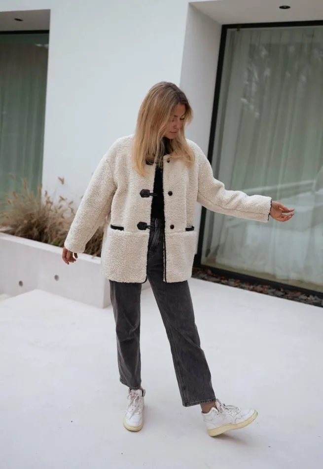 Women039s Clothing Jackets Easy Clothes Ecru Atlanta Faux Sheep Fur Jacket