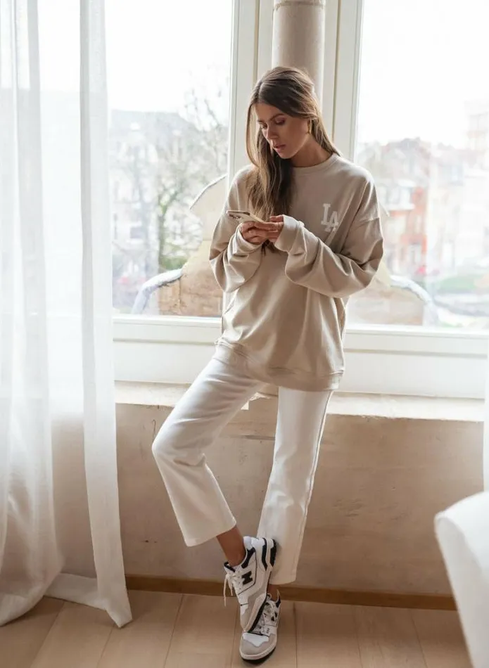 Women039s Clothing Sweaters Easy Clothes Beige Los Angeles Sweater Beige Women039s Clothing Sweaters Easy Clothes Beige Los Angeles Sweater Beige