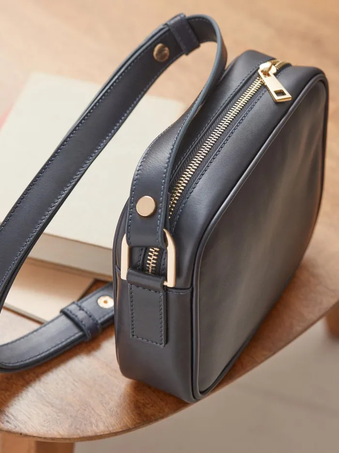 Women Accessories Cyrillus Camera Bag 8211 The Small Leather Goods Collection Marine